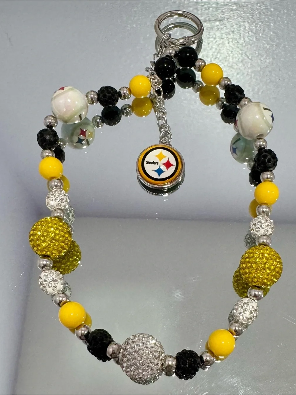New Handmade Pittsburgh Steelers Yellow & Black Beaded Keychain Bracelet